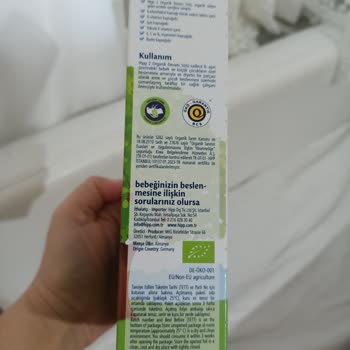 Hipp 2 Babynahrung Kartonverpackung starker Geruch und untrinkbar