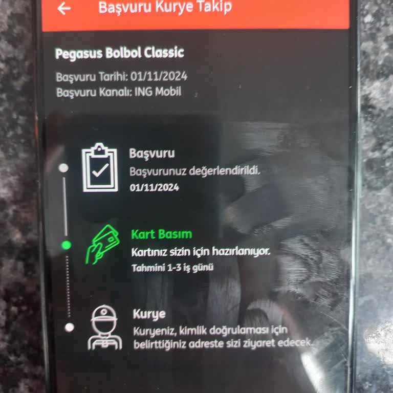 Kredi Kartı Başvurum Görünmüyor: Banka Güvenirliği Sorgulanıyor