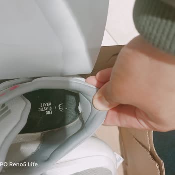 Adidas Ayakkabıda Kalitesizlik Ve Müşteri Memnuniyetsizliği