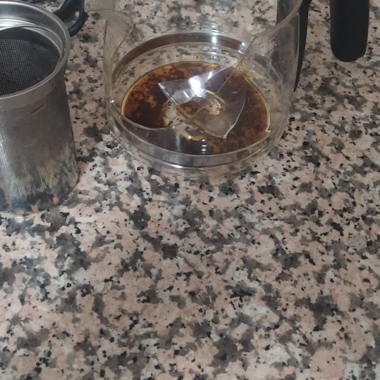 Altus Çay Makinesi Kırıldı Ve Servis Ücreti Şoku