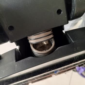 Garanti Kapsamı Dışında Kalan Süpürge Parçası İçin Yüksek Ücret Talebi