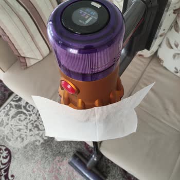 Dyson Süpürgemin Parçaları Kopuyor Ve Çekiş Gücü Düşüyor