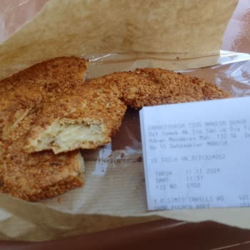 Carrefour SA'dan Aldığım Simit İnşaat Demiri Gibi Sert