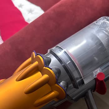 Dyson Süpürgemdeki Kozmetik Sorun Giderilmedi: Müşteri Memnuniyeti Nerede?