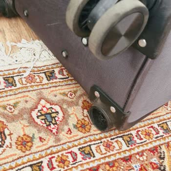 Valiz Hasarı İçin Çözüm Bekleyen Müşteri