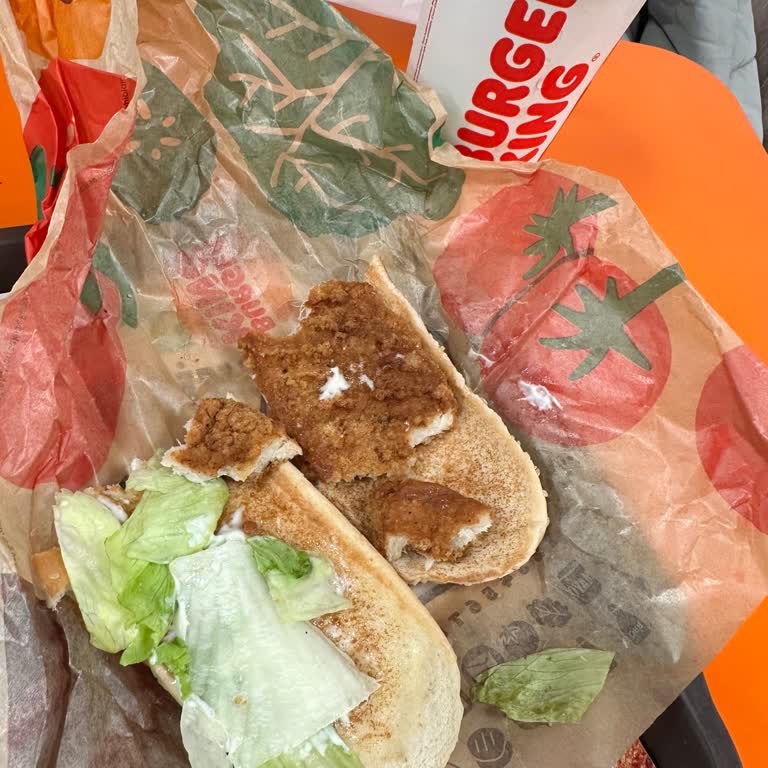Burger King'de Bayat Tavuk Krizi