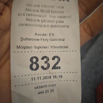 Akbank Avcılar Şubesinde Kötü Müşteri Hizmeti Ve Uzun Bekleme Süresi