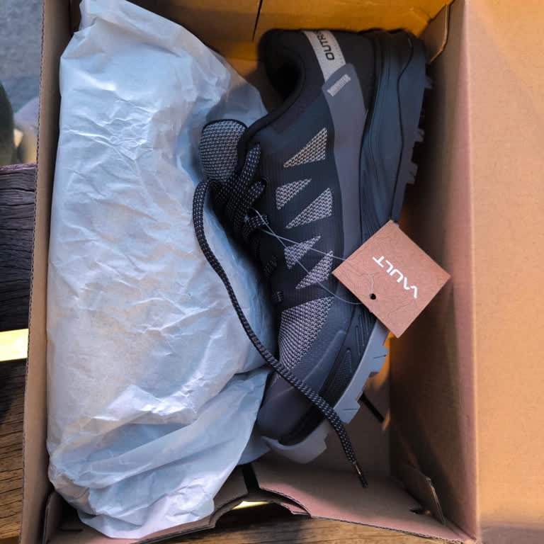 Vault Ayakkabı İade Talebine Red: Çocuk Ayakkabısında Sorun