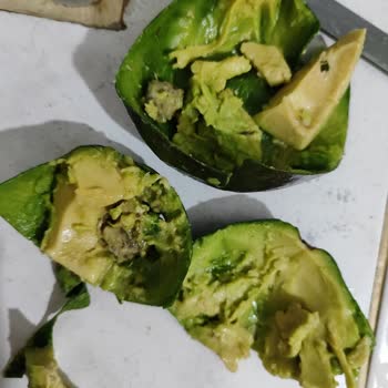 Avokado Skandalı: Aşılama Yanıltmacası