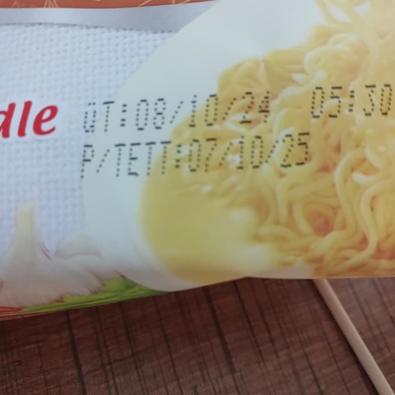 Indomie Noodle İçinden Böcek Çıktı