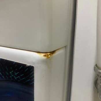 Siemens Çamaşır Makinesinde Paslanma Ve Garanti Sorunu