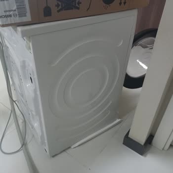 Media Markt'tan Sipariş Verdiğim Çamaşır Makinesi Hasarlı Çıktı Ve Yenisi Hala Gönderilmedi