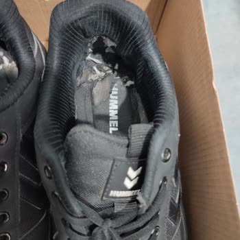 Hummel Ayakkabıda Erime Sorunu Ve Yetersiz İnceleme