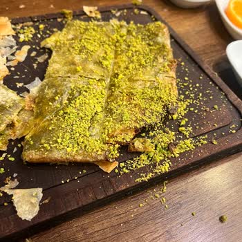 Yanık Katmer Ve İlgisiz Servis Deneyimi