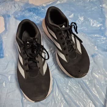 FLO'dan Aldığım Adidas Ayakkabılar Garanti Sürecinde Hayal Kırıklığı Yaşattı