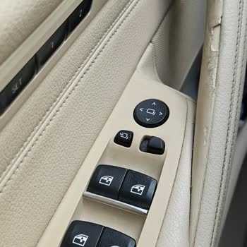 BMW Kapı Kolu Soyulma Sorunu