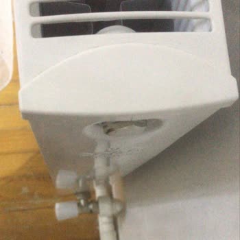 Petek Yan Kapak Tutucularının Kırılması Sorunu