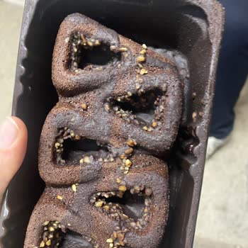 Bozuk Kek: Üretim Hatası Mı?