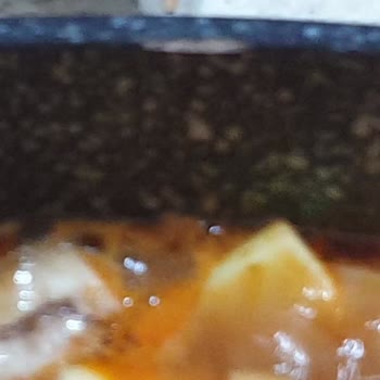 Korkmaz Topf Erfahrung, Teflon-Überzug nach wenigen Wochen abgenutzt trotz 10 Jahren Garantie