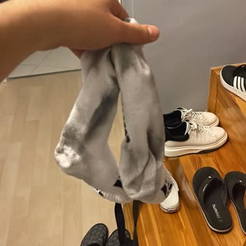 Derimod Ayakkabıları Ve Beyaz Çorap Krizi