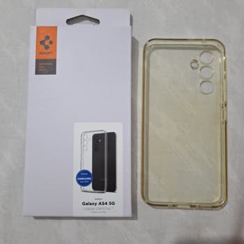 Beklenmedik Sararma: Spigen Kılıfın Hayal Kırıklığı