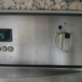 Arçelik Fırın Panel Yazıları Silindi, Acil Destek Bekliyoruz