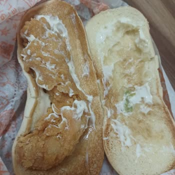 Popeyes Siparişinde Eksik Malzeme Ve Özensiz Sunum