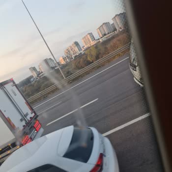 Eski Ve Kirli Otobüslerle Seyahat Kabusu