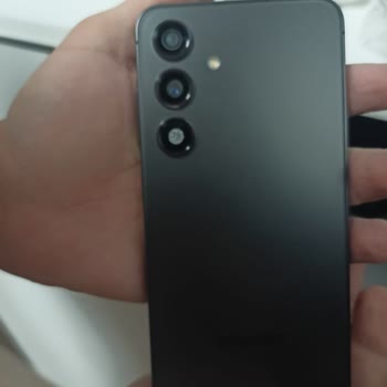 Su Geçirmezlik Sertifikasına Rağmen Su Alan Galaxy S24