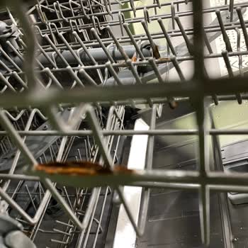 Samsung Bulaşık Makinesi Sepetlerinde Hızlı Paslanma Sorunu