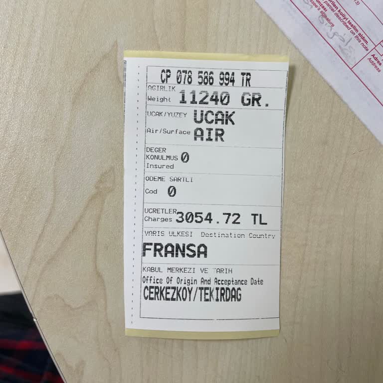 PTT Kargo Teslimatında Belirsizlik Ve İletişimsizlik