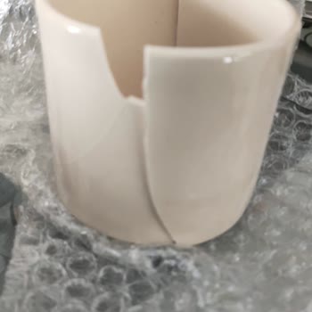 Vina Seramik Kırık Bardak Ve İletişimsizlik Kabusu!