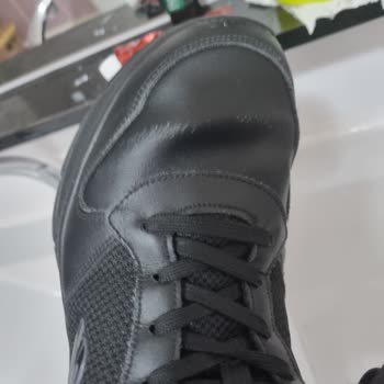 Skechers Ayakkabıda Hayal Kırıklığı: Kalite Sorunu
