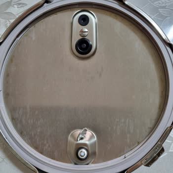 Fissler Düdüklü Tencerede İlk Kullanımda Pas Sorunu