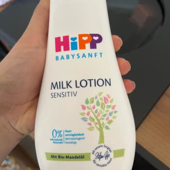 Hipp Milk Lotion Sensitive ruiniert Babyhaut trotz natürlicher Inhaltsstoffe