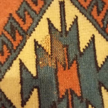 Akman Kuru Temizleme Halıda Delik Ve Seyrelme Sorunu!