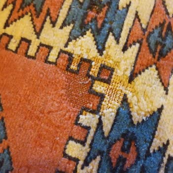 Akman Kuru Temizleme Halıda Delik Ve Seyrelme Sorunu!