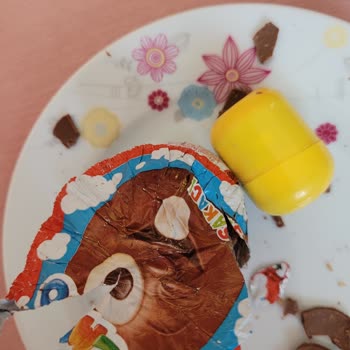 Çikolatanın İçinden Kurtlar Çıktı, Güvenim Sarsıldı