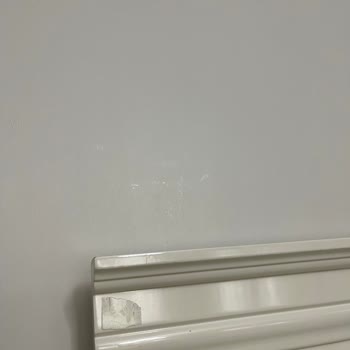 Silinebilir Boya Mağduriyeti: Parmak İzleri Ve Lekeler