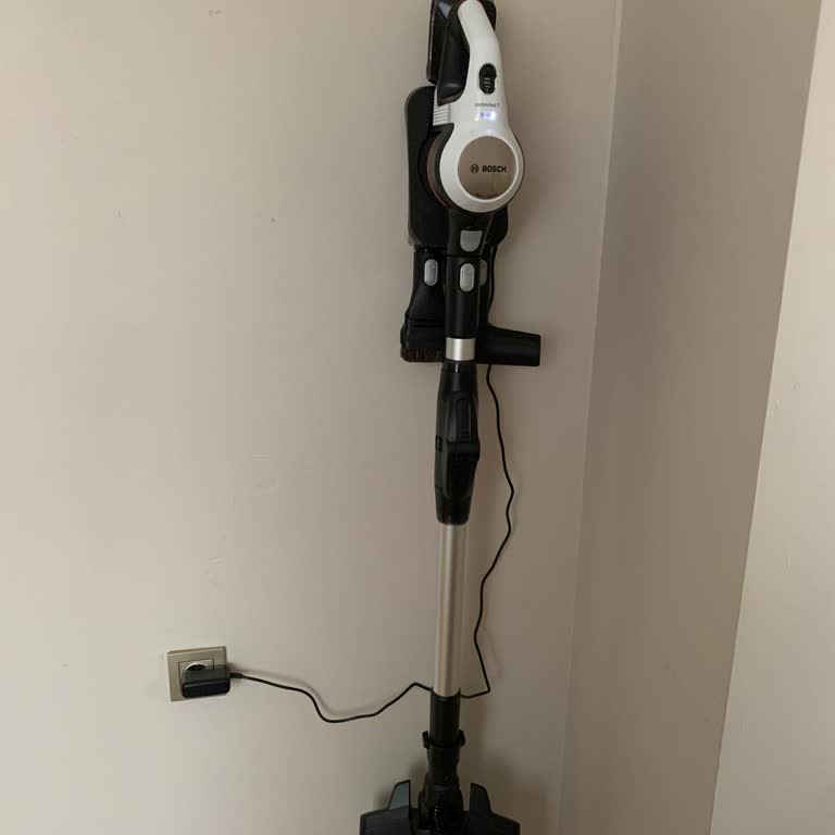 Bosch Şarjlı Süpürgede Yanıltıcı Değişim Ve Eksik Parça Sorunu