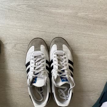 Adidas Ayakkabıda Beklenmedik Deformasyon