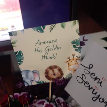 Yanlış Çiçek Ve Yanıltıcı Yazı: Çiçek Sepeti'nden Beklenmedik Hata