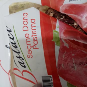 Küflü Ürün Ve Mağaza İlgisizliği