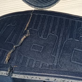 Gezer Sport Terlik: Beklenmedik Kalite Sorunları