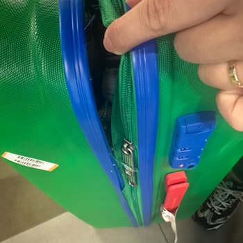 İlk Kullanımda Hasar Gören Valizler