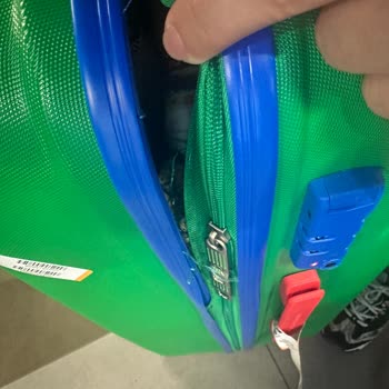 İlk Kullanımda Hasar Gören Valizler