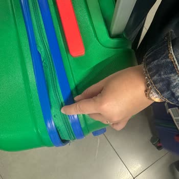 İlk Kullanımda Hasar Gören Valizler