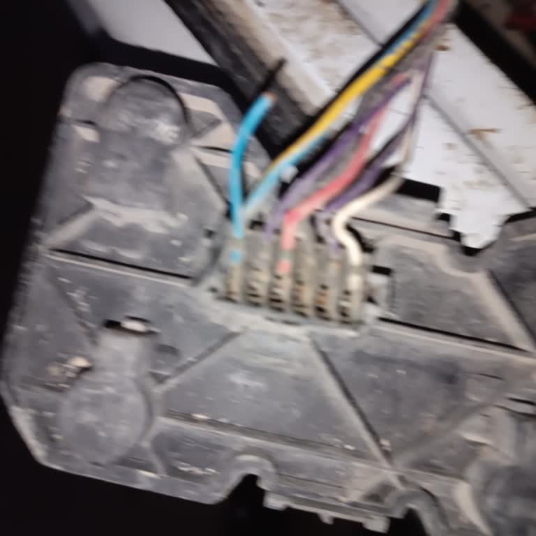 Komşunun Elektrik Kullanımı Ve Fatura Sorunu