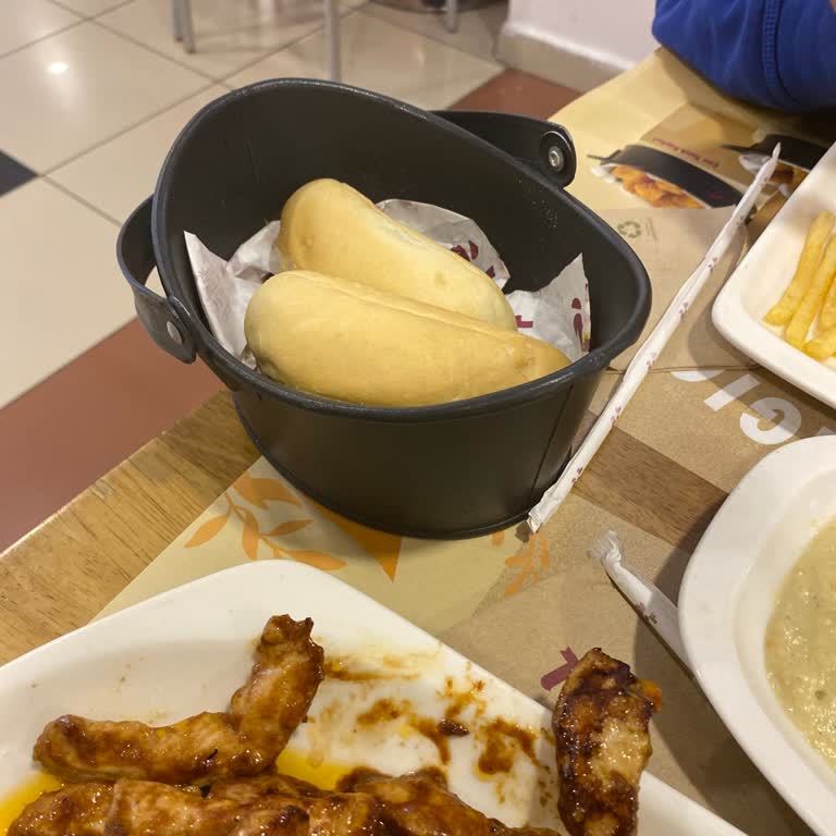 Yavaş Servis Ve Eksik Bilgilendirme Sorunu