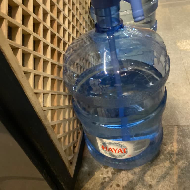 Kireçli Su Mağduriyeti: Kahve Makinesi Çöpe!